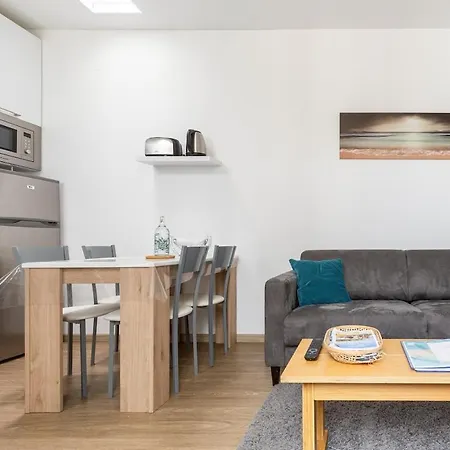 Semesterbostad Petite Maison Chatelnanon A 250 Metres De La Châtelaillon-Plage