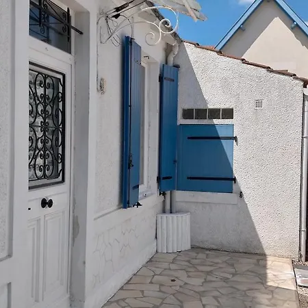 Petite Maison Chatelnanon A 250 Metres De La Semesterbostad